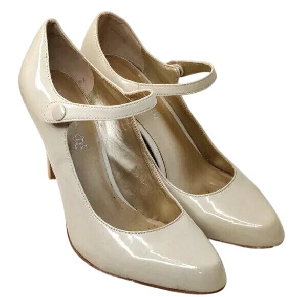 Beige Patent Leather Mary Jane Pumps sz 8.5 - Picture 1 of 8